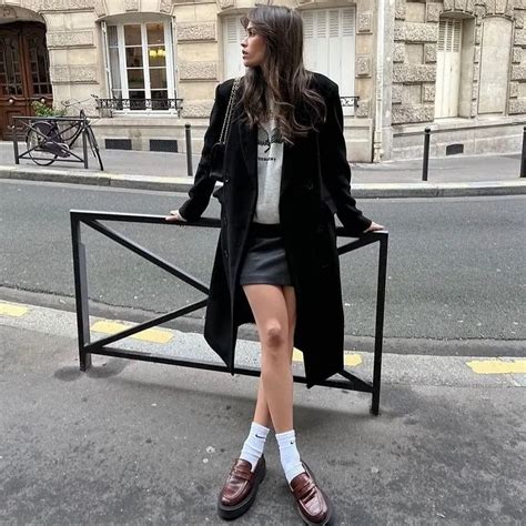 how to wear loafers in winter